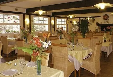 Hotel De Bretagne